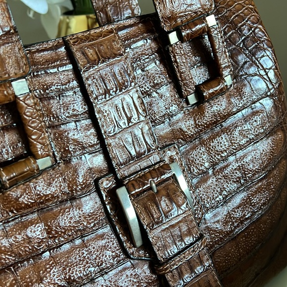 Genuine crocodile 🐊 purse - Picture 7 of 17